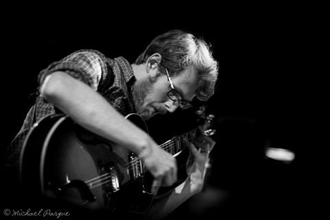 / Ama - Pierrick Lefranc : composition, guitare, dobro, électronique - Sophie Bernado : basson, effets - Joachim Florent : contrebasse - Marie-Pascale Dubé : voix